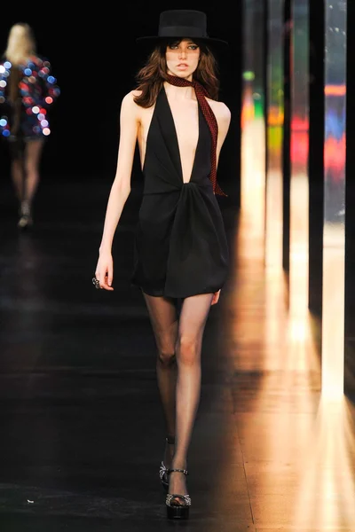 Look 53